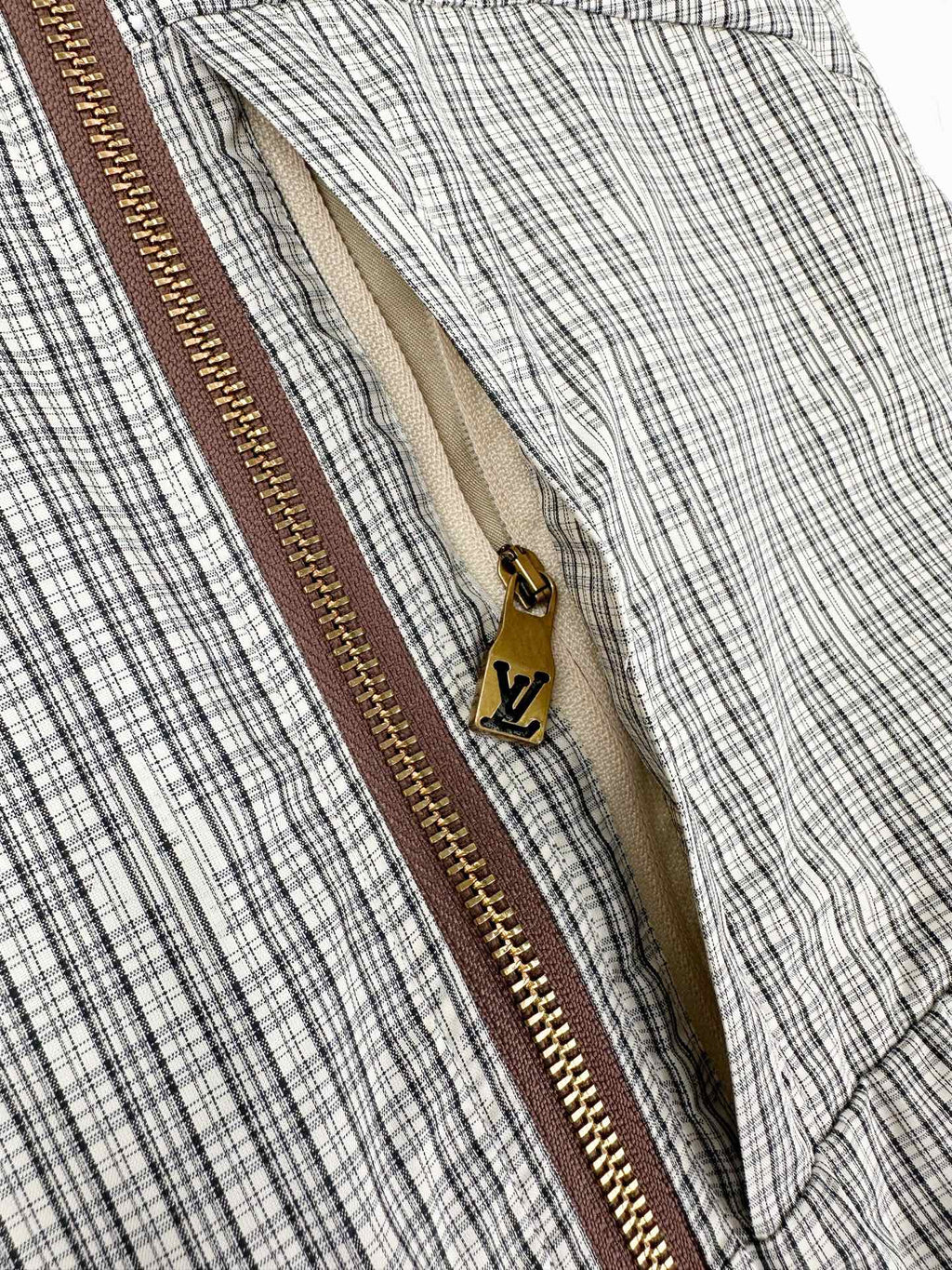 2026 New Model GS Check Double-sided Leather Jacket (AA630-C05)