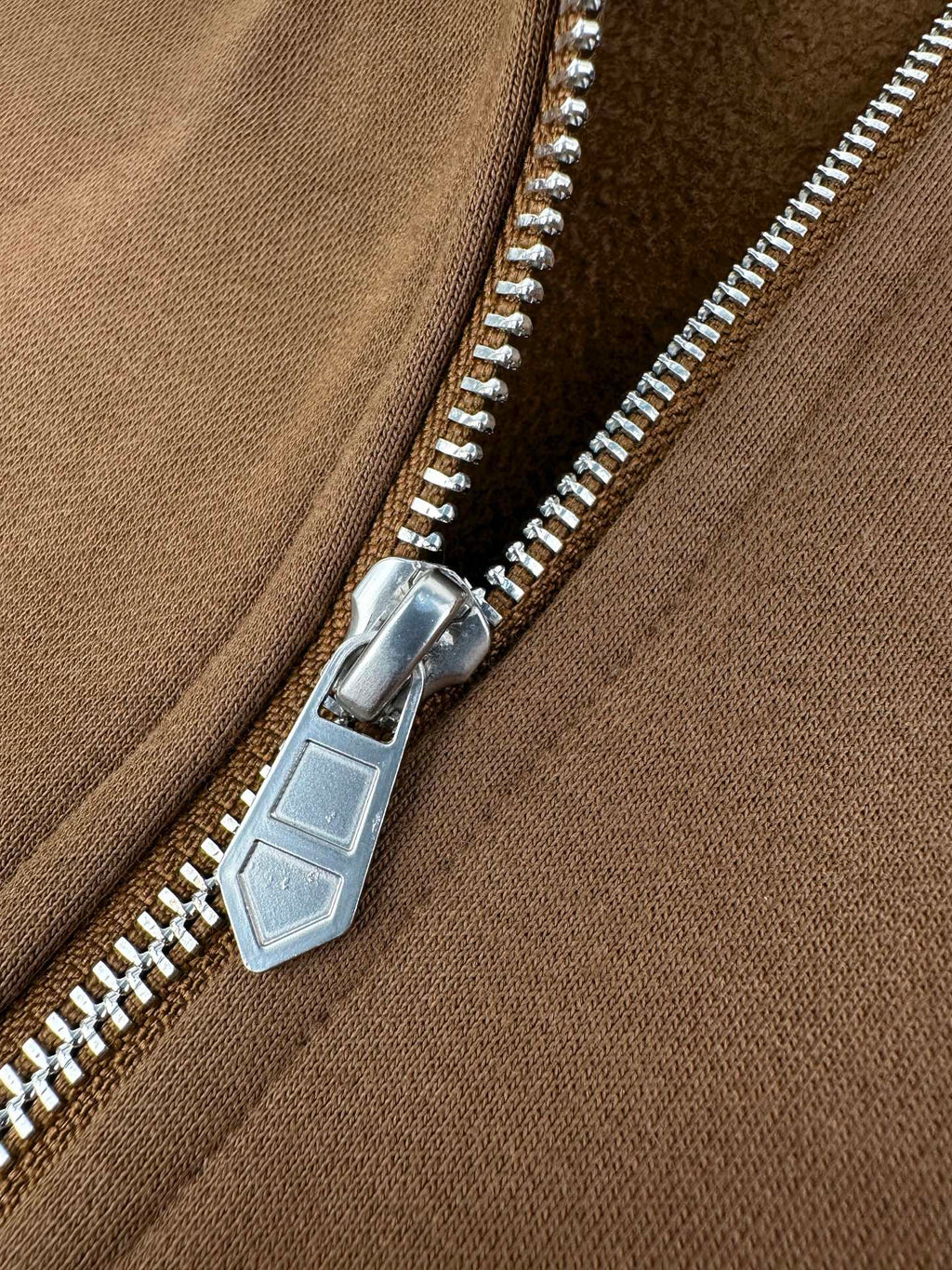 2026 New Model GS Embroidered Leather Zipper Coat (AA684-B85)