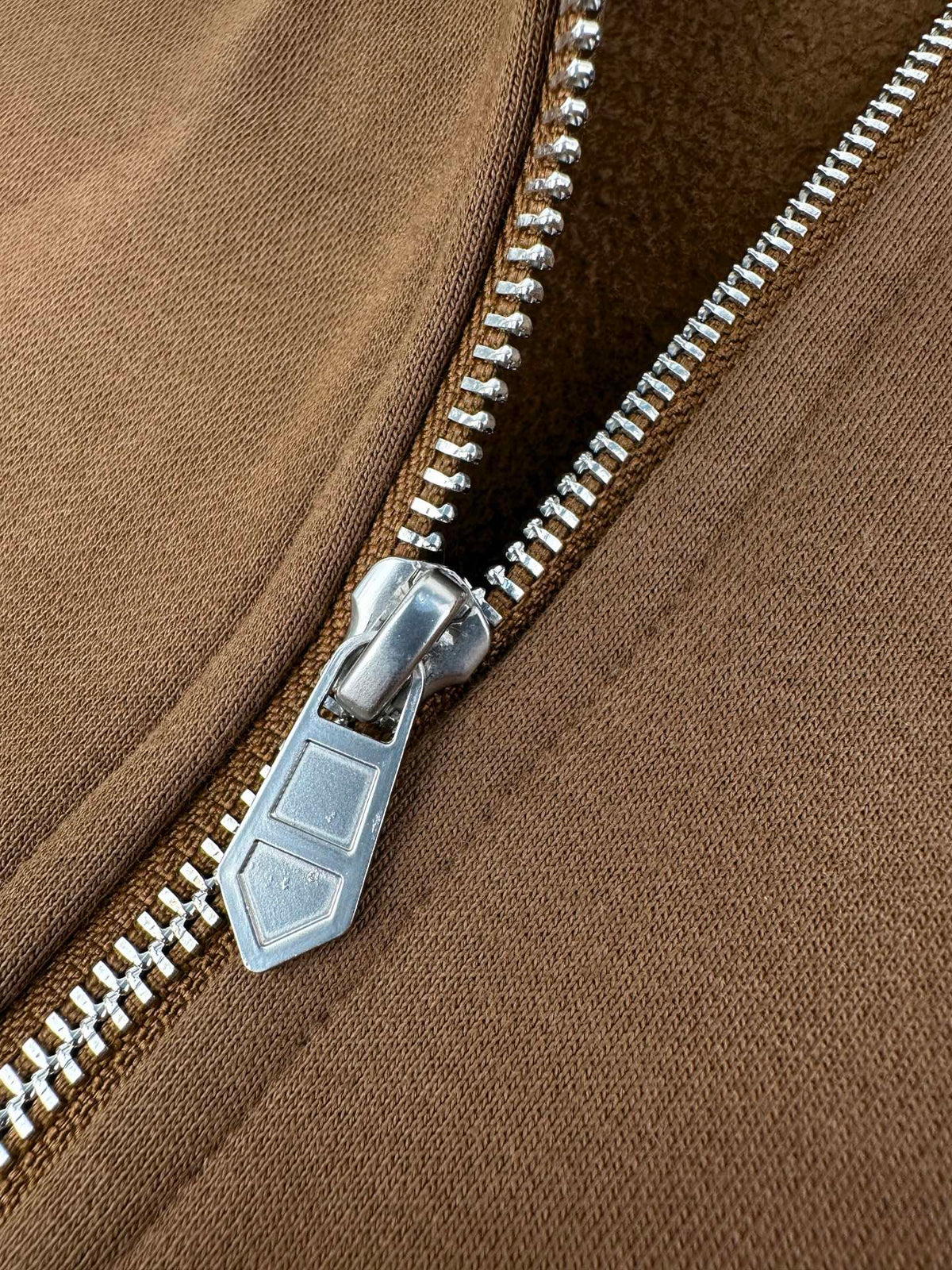 2026 New Model GS Embroidered Leather Zipper Coat (AA684-B85)