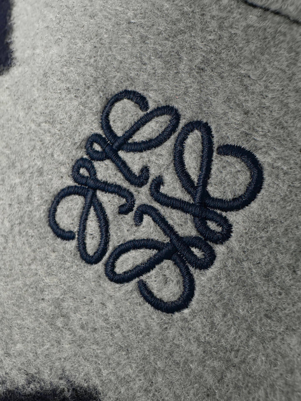 2026 New Style GS Embroidered Jacquard Sweater (AA697-B40)