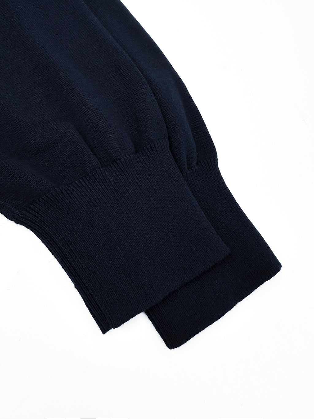 2026 New Model GS Logo Polo Sweater (AA1031-B10)