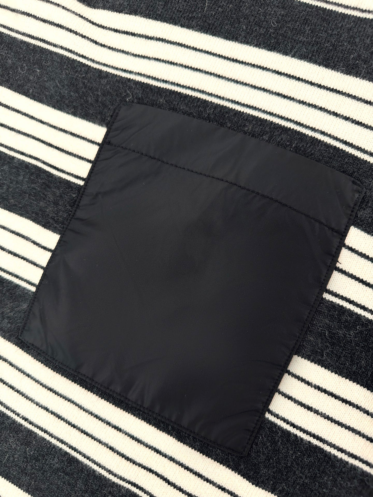 2026 New Model GS Logo Pocket Check Shirt (AA1030-B20)