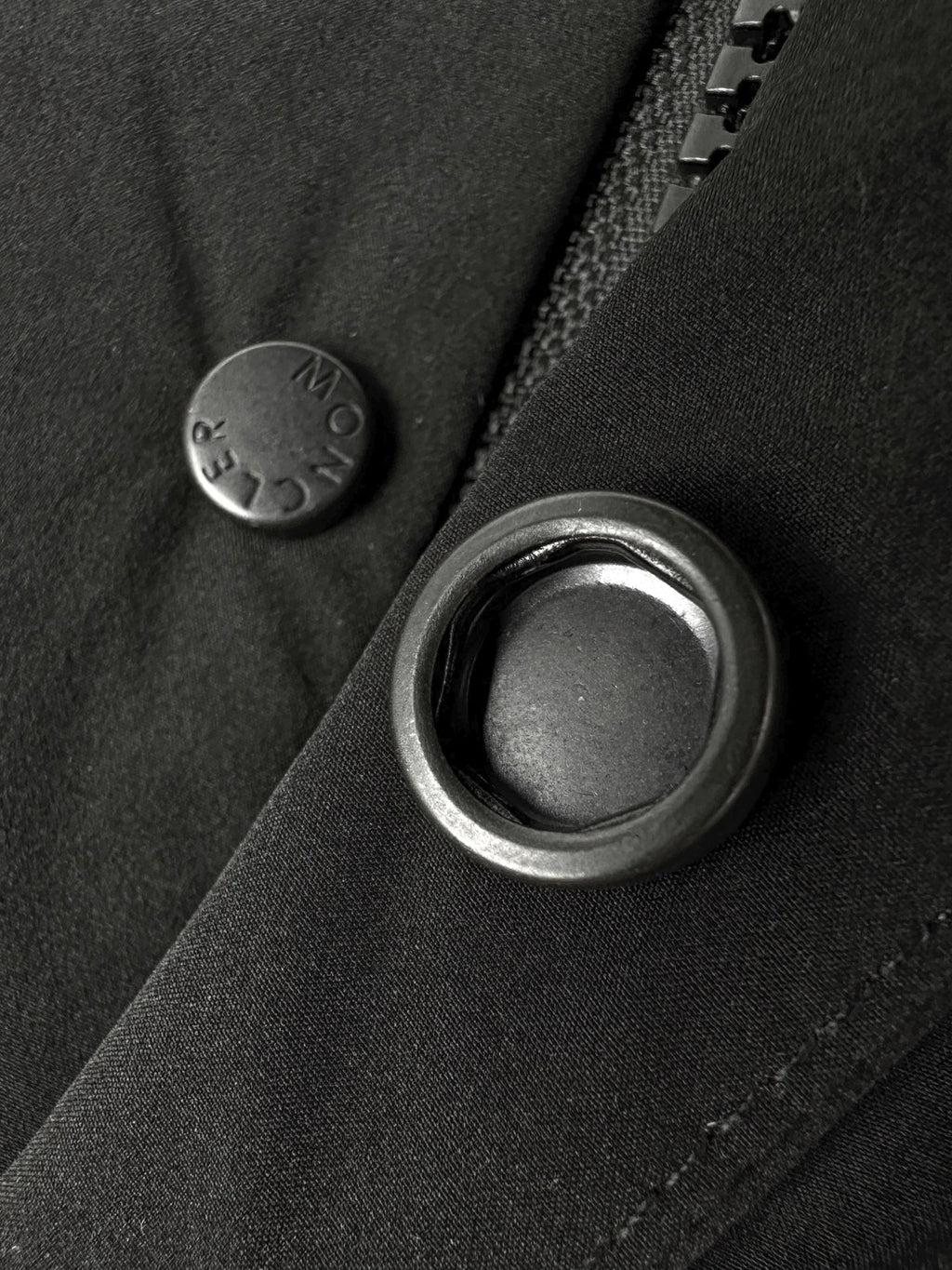 2026 New GS Leather Patch Logo Down Jacket (AA679-D35)