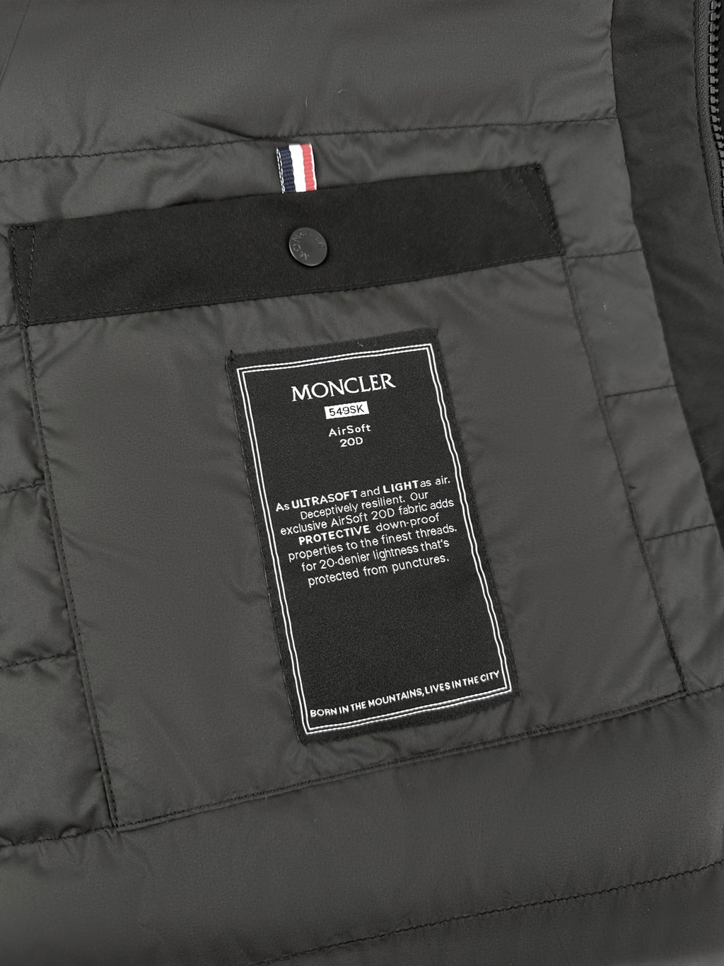 2026 New GS Leather Patch Logo Down Jacket (AA679-D35)