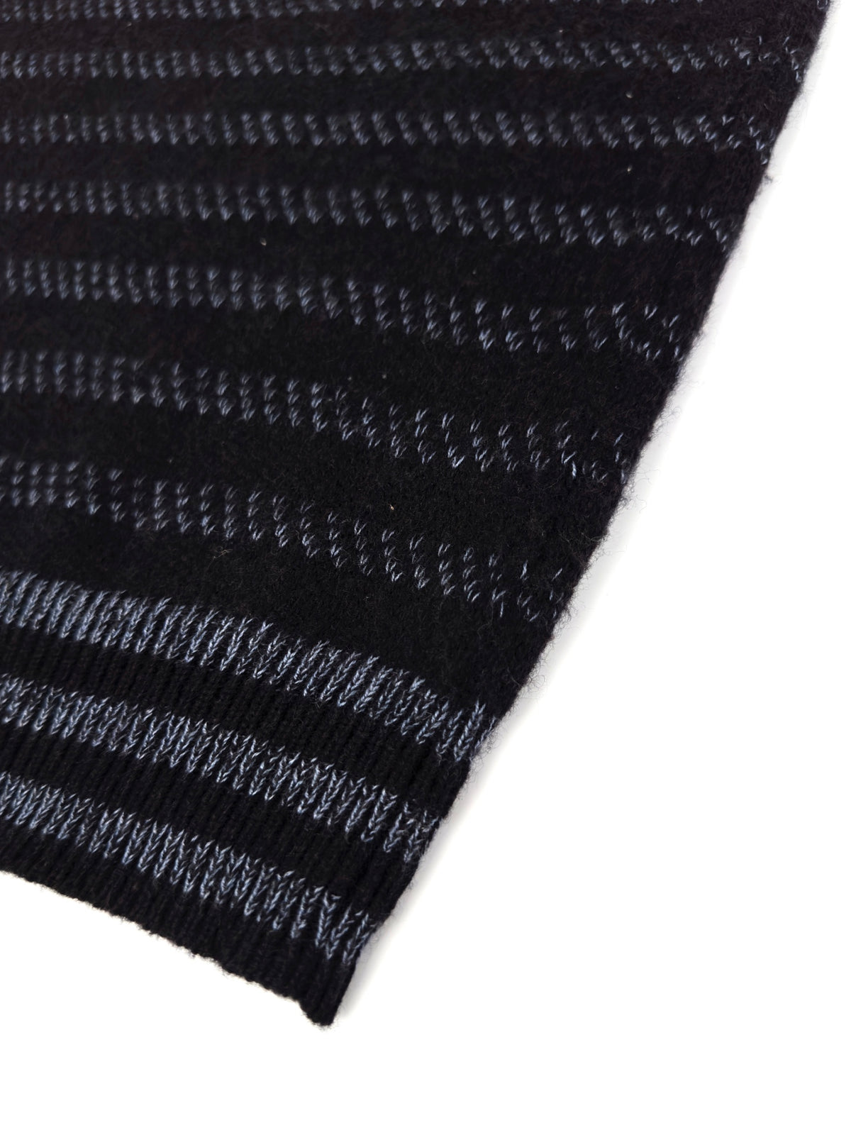 2026 New Style GS Embroidered Striped Jacquard Sweater (AA633-B50)