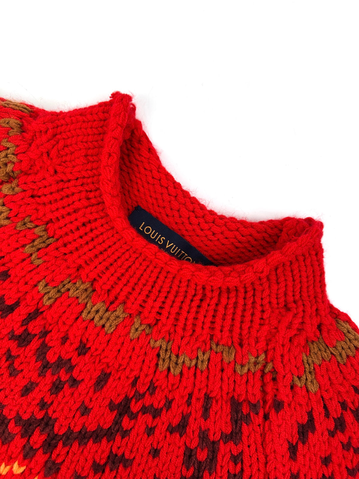 2026 New Model GS Logo Volcano Plaid Sweater (AA1019-C00)