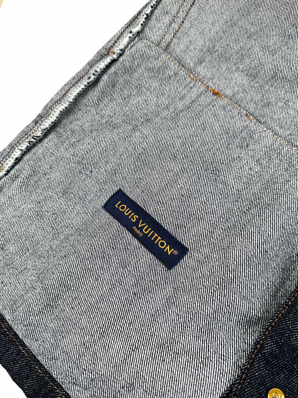 2026 New Model GS Embroidered Logo Denim Jacket (BB4050-C00)