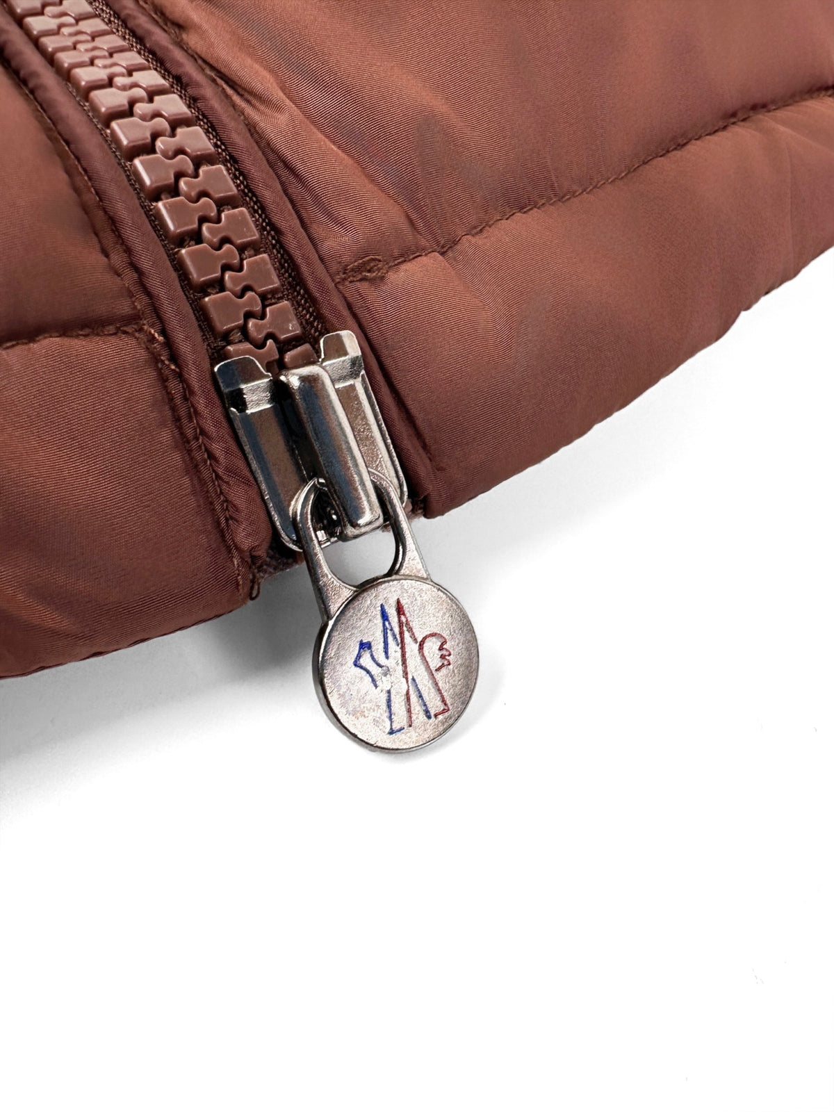 2026 New Model GS Logo Pocket Zip Down Jacket (AA1028-E90)