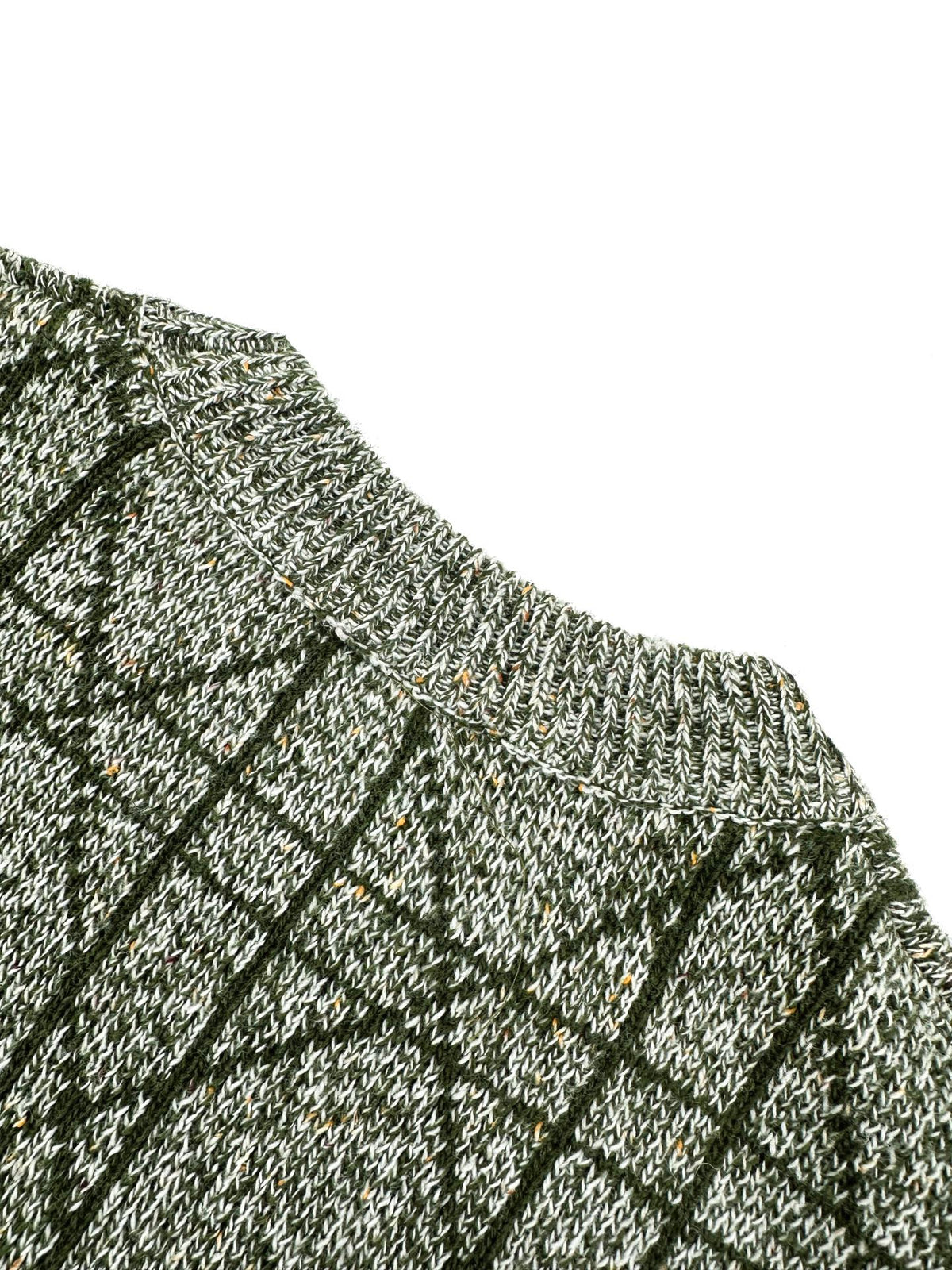 2026 New Style GS Emblem Embroidered Vine Pattern Sweater (AA1037-B60)