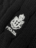 2026 Women's GS Embroidered Plaid Sweater (FF839)